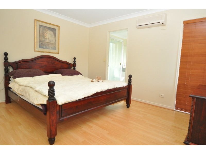 6 Nandi Terrace, Pacific Pines QLD 4211