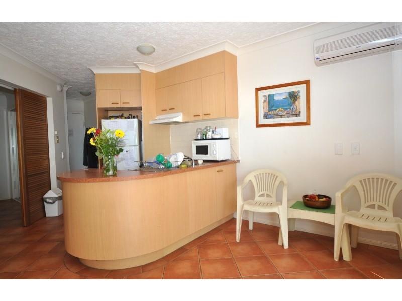 79/106 Marine Parade, Southport QLD 4215