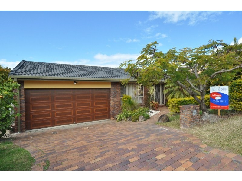 10 Carrumbella Drive, Arundel QLD 4214