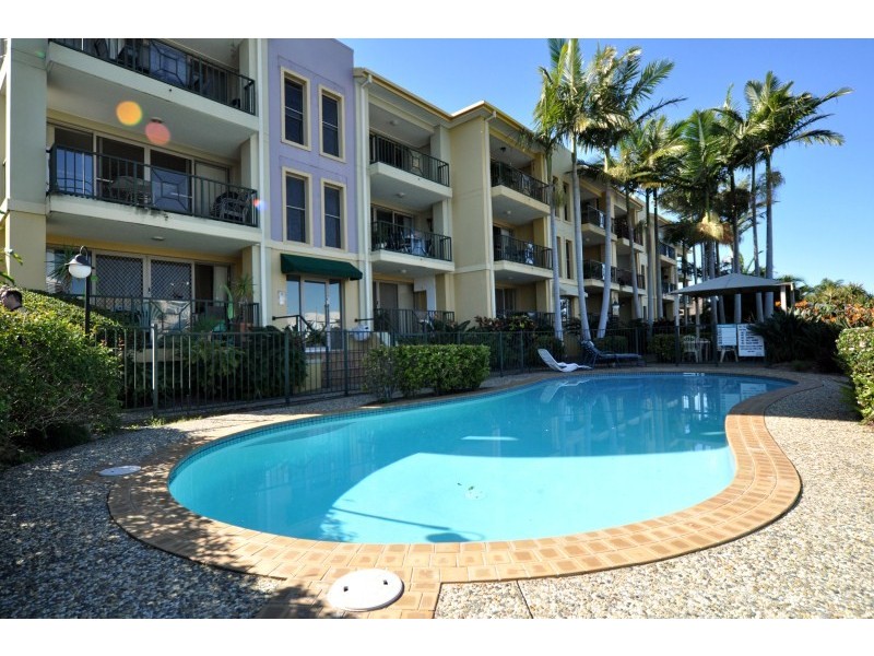14/14 Jennifer Avenue, Runaway Bay QLD 4216