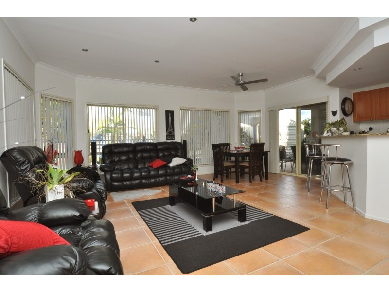 1 Lagos Court, Coombabah QLD 4216