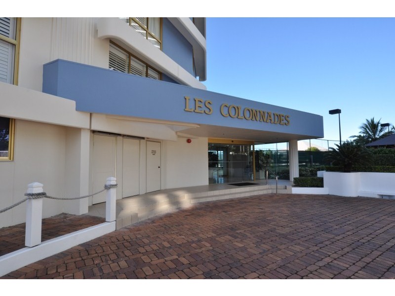 19/19 Oatland Esplanade, Runaway Bay QLD 4216