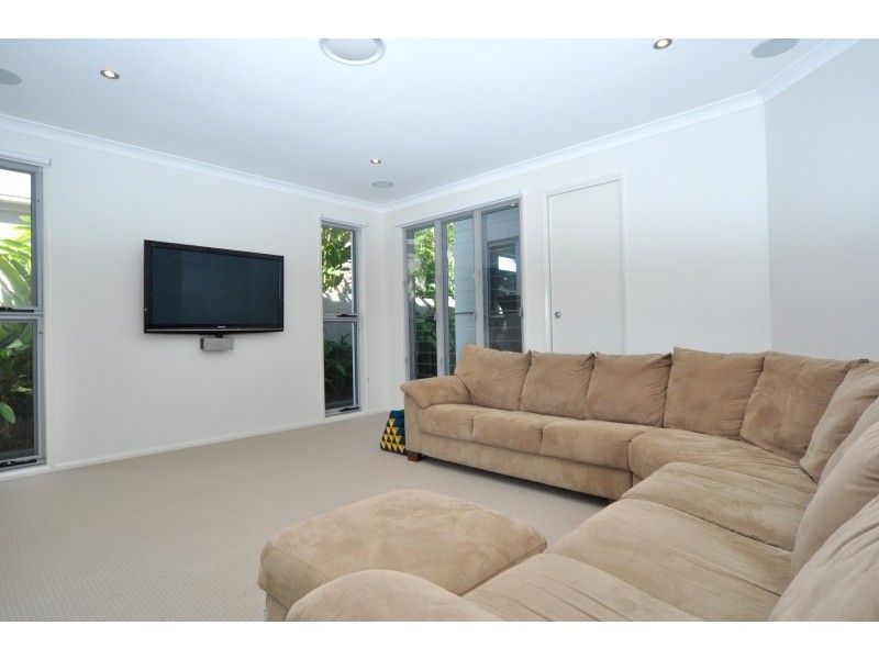 31 South Quay Drive, Biggera Waters QLD 4216