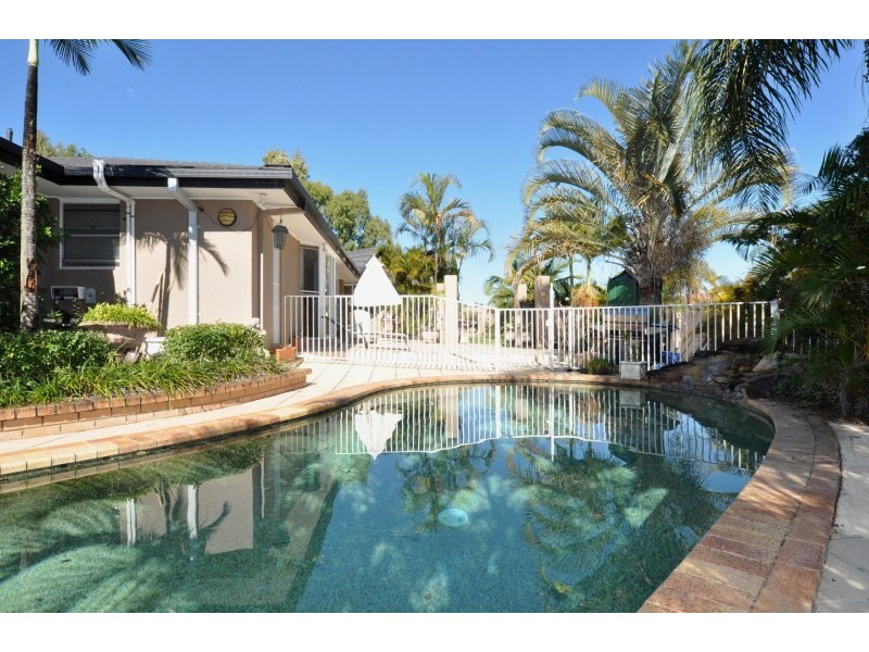 62 Limetree Parade, Runaway Bay QLD 4216