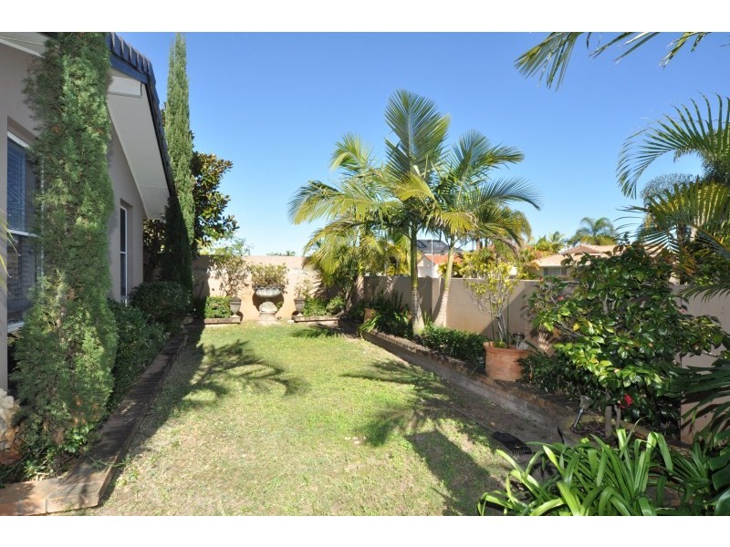 62 Limetree Parade, Runaway Bay QLD 4216