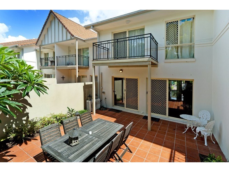 3/60 Caseys Road, Hope Island QLD 4212