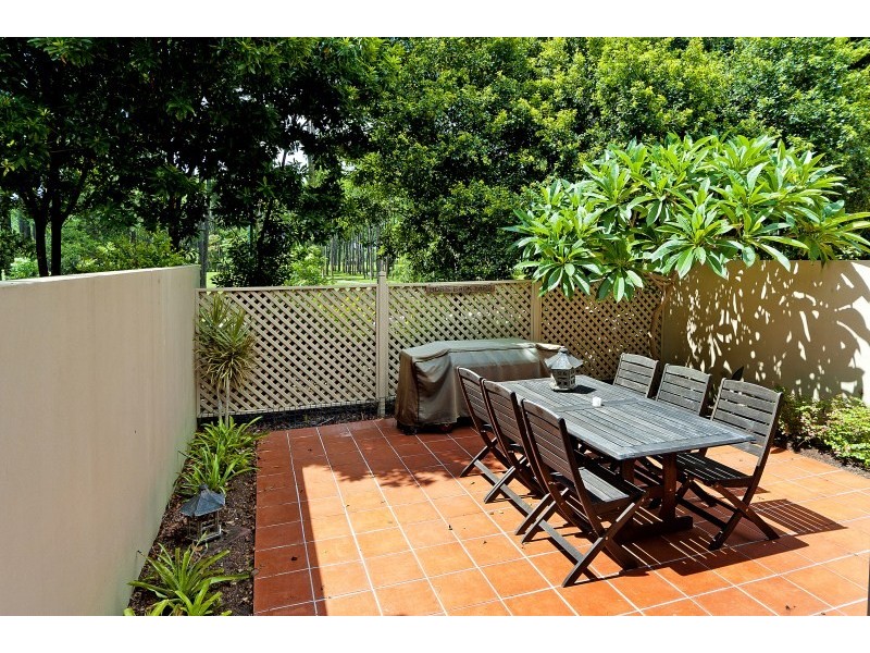 3/60 Caseys Road, Hope Island QLD 4212