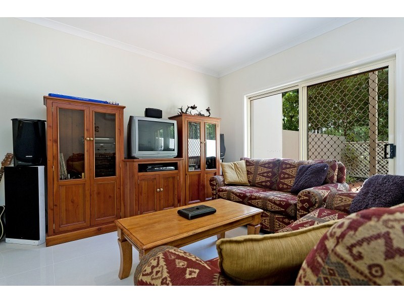 3/60 Caseys Road, Hope Island QLD 4212