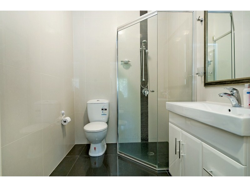 3/60 Caseys Road, Hope Island QLD 4212