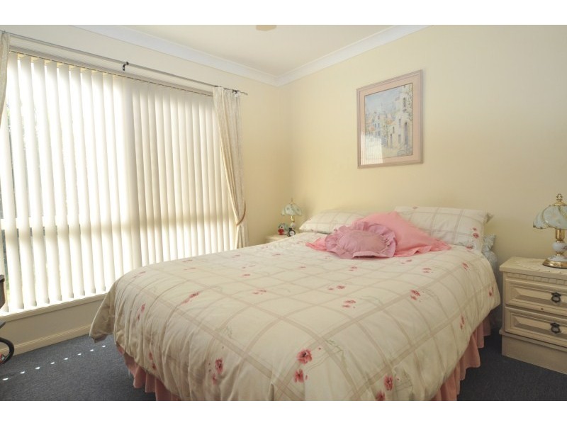 2/5 Crystal Reef Drive, Coombabah QLD 4216