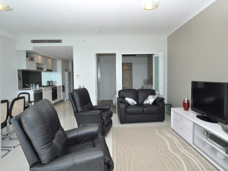 613/430 Marine Parade, Biggera Waters QLD 4216