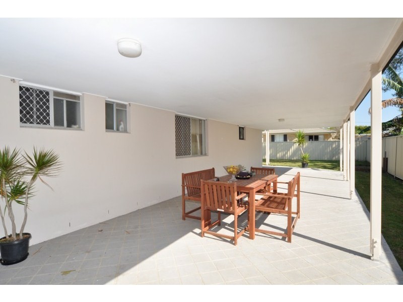 40 Morala Avenue, Runaway Bay QLD 4216