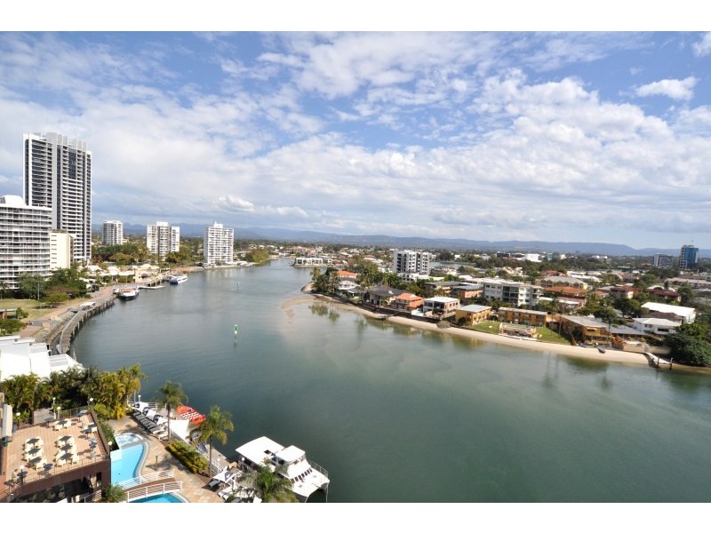 34/40 Ferny Avenue, Surfers Paradise QLD 4217