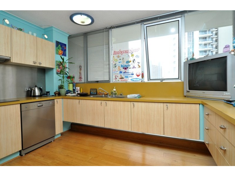34/40 Ferny Avenue, Surfers Paradise QLD 4217