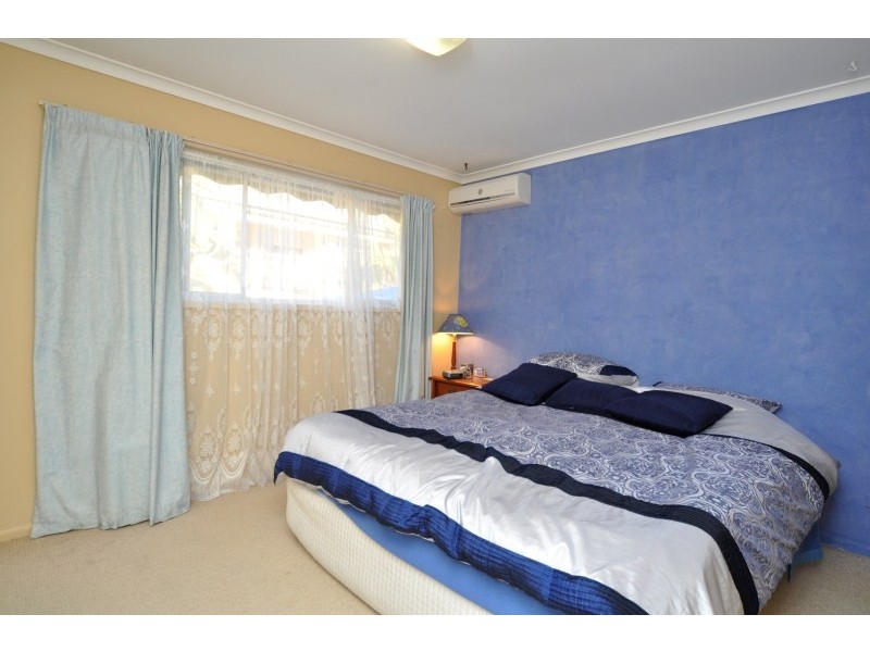 5 Vaggelas Crescent, Biggera Waters QLD 4216