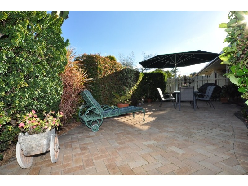 1/11 Huon Crescent, Runaway Bay QLD 4216