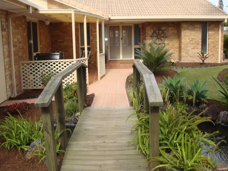 34 Nirvana Court, Runaway Bay QLD 4216