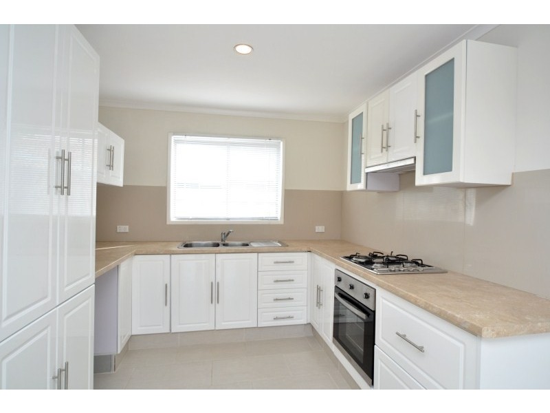 1/59 Errol Avenue, Paradise Point QLD 4216