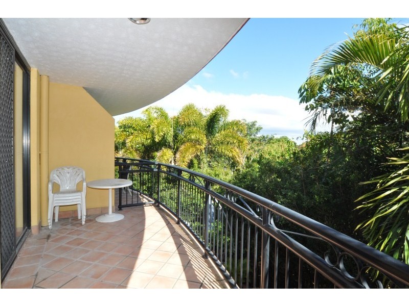 Mango Cove10 Bath Street, Labrador QLD 4215