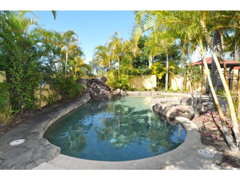 Mango Cove10 Bath Street, Labrador QLD 4215