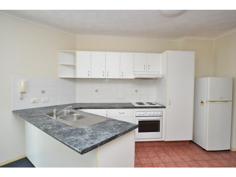 Mango Cove10 Bath Street, Labrador QLD 4215