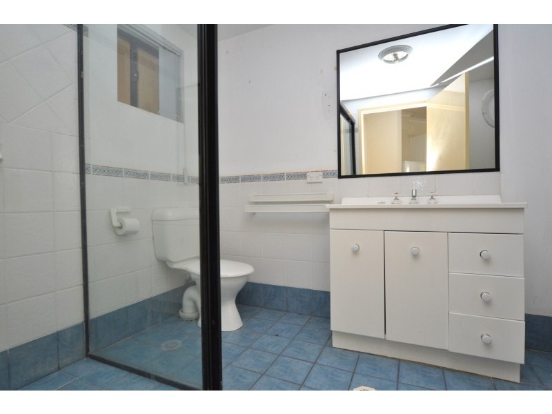 Mango Cove10 Bath Street, Labrador QLD 4215