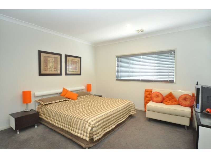 56A Back Street, Biggera Waters QLD 4216