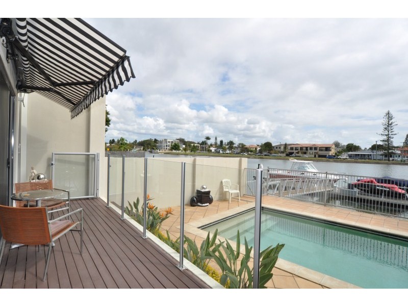 56A Back Street, Biggera Waters QLD 4216