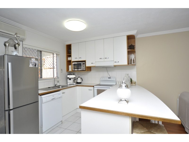 5/79 Bayview Street, Runaway Bay QLD 4216