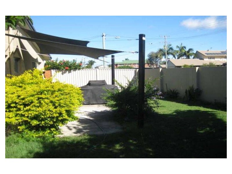 1/10 Cassia Street, Runaway Bay QLD 4216