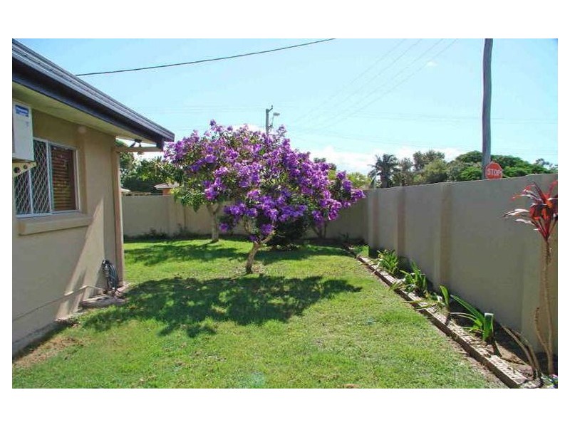 1/10 Cassia Street, Runaway Bay QLD 4216