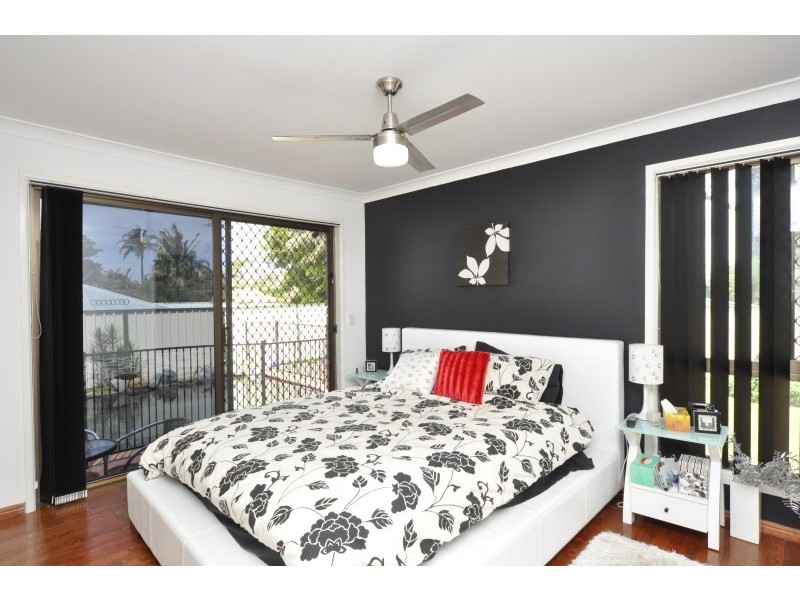 19 Tooraneedin Road, Coomera QLD 4209