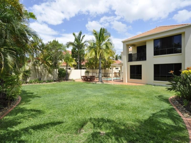 1639 Riverdale Drive, Hope Island QLD 4212