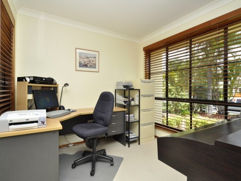 1639 Riverdale Drive, Hope Island QLD 4212