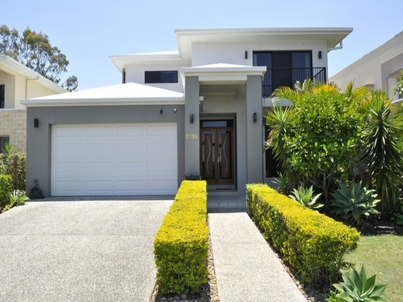 1018 Lakeview Terrace, Benowa QLD 4217