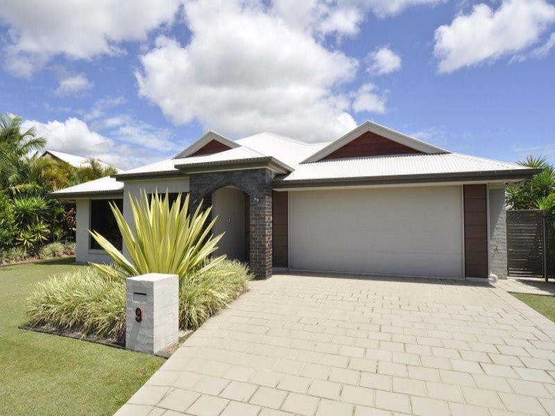 9 Ceil Circuit, Coomera Waters QLD 4209
