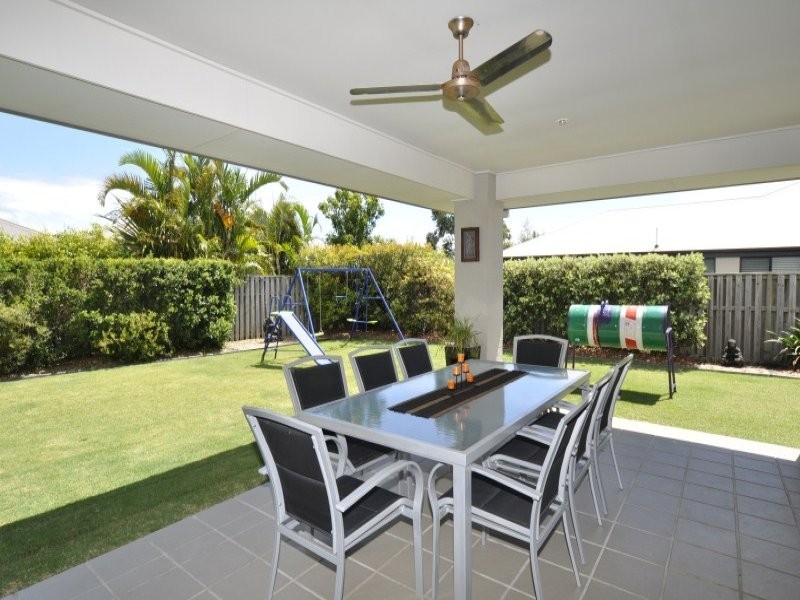 9 Ceil Circuit, Coomera Waters QLD 4209