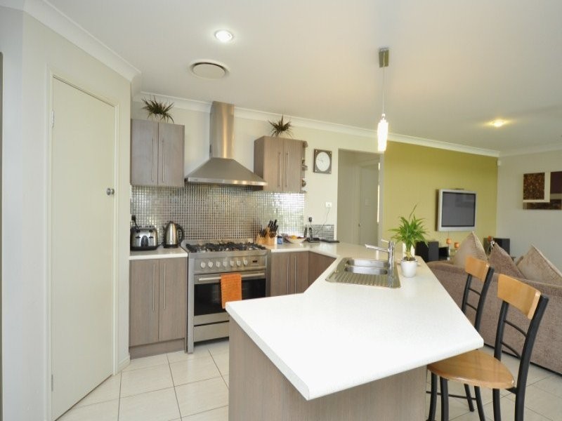 9 Ceil Circuit, Coomera Waters QLD 4209