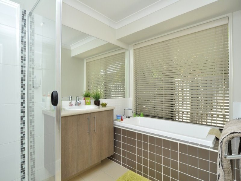 9 Ceil Circuit, Coomera Waters QLD 4209