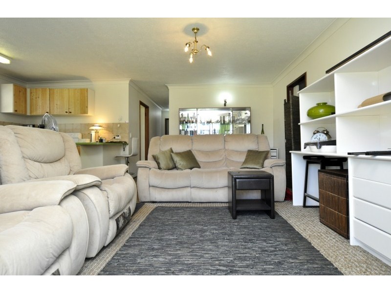 258A Bayview Street, Hollywell QLD 4216