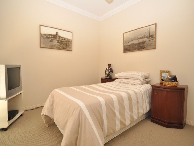 40/433 Brisbane Road, Coombabah QLD 4216