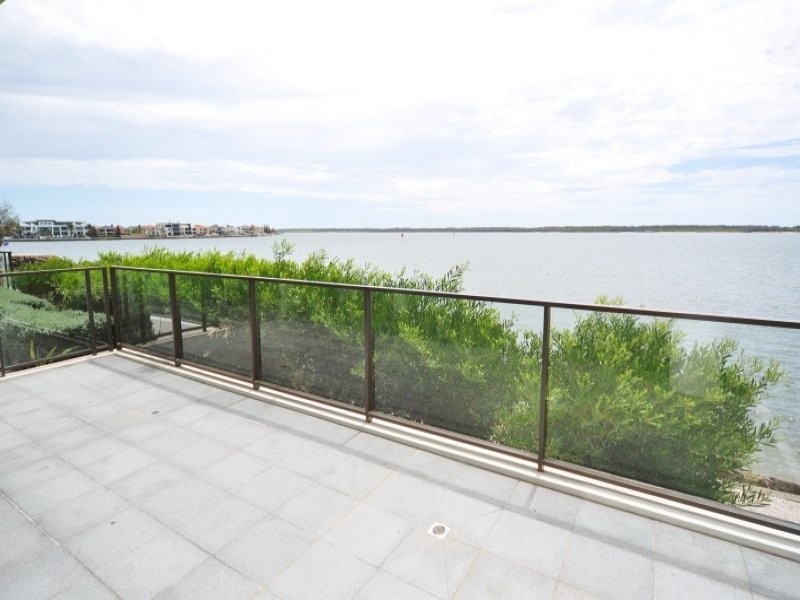 26106 Ephraim Island Broadwater Pecinct, Ephraim Island QLD 4216