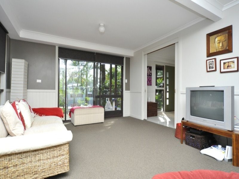 7 Chindrina Street, Hope Island QLD 4212