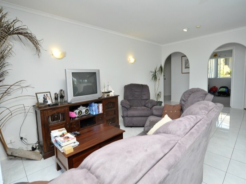 7/17 Canal Avenue, Runaway Bay QLD 4216