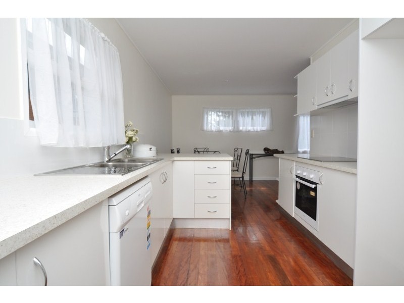 7 Waratah Avenue, Biggera Waters QLD 4216