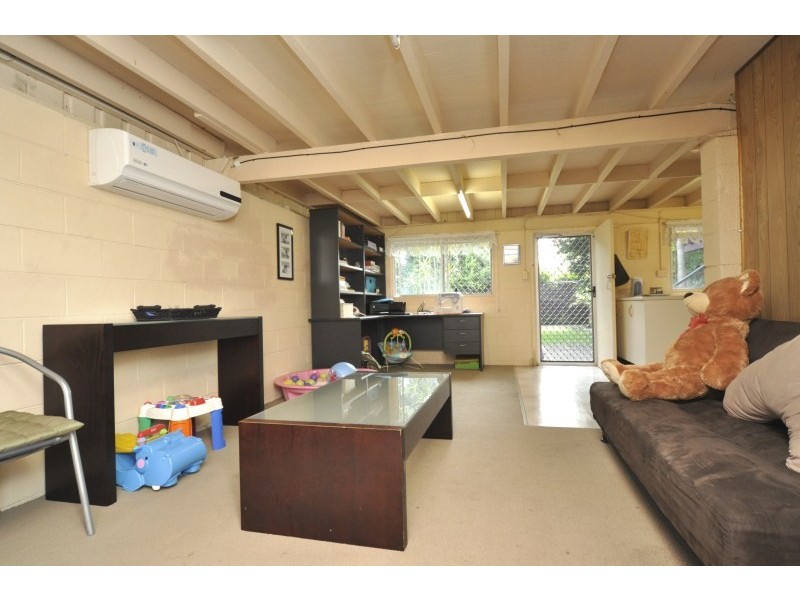 260 Bayview Street, Hollywell QLD 4216