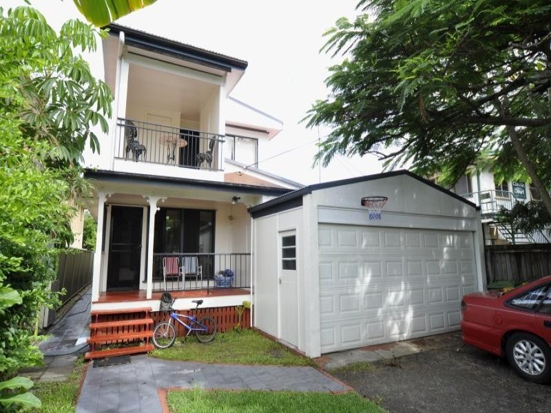 26 Stevens Street, Southport QLD 4215