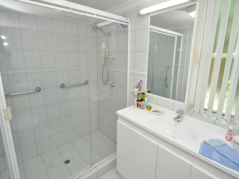 3/3 Vernia Place, Biggera Waters QLD 4216