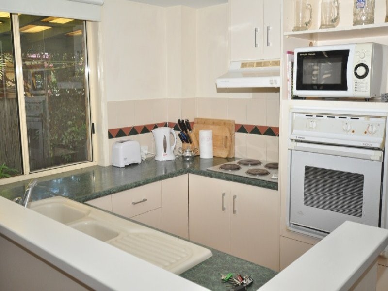 204/125 Hansford Road, Coombabah QLD 4216