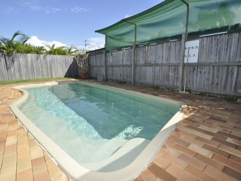 16 Clam Street, Runaway Bay QLD 4216